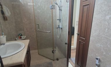 JUAL CEPAT RUMAH SIAP HUNI DI GRIYALOKA BSD ROW JALAN LEBAR