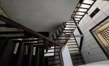 Dijual Rumah Mewah Harga Dibawah NJOP BU Dekat Puri Jakarta Barat