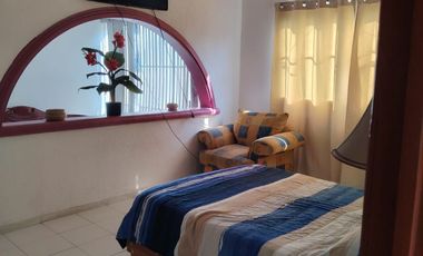 RENTO CASA EN LA TAMPIQUERA CERCA DE TODAS LAS PLAZAS Y DEL BULEVAR