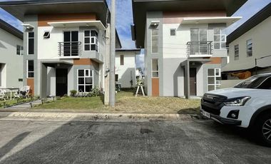 3 Bedrooms House for Rent in Velmiro Plains Bacolod City