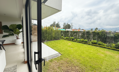 Casa en venta dentro de Urbanización, Tumbaco