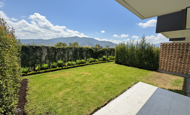 Casa en venta dentro de Urbanización, Tumbaco