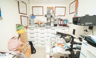 SE VENDE HERMOSA CASA EN CALLE MIGUEL GUERRERO.