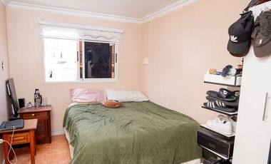 SE VENDE HERMOSA CASA EN CALLE MIGUEL GUERRERO.