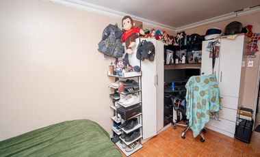 SE VENDE HERMOSA CASA EN CALLE MIGUEL GUERRERO.