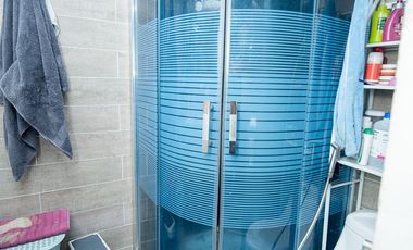 SE VENDE HERMOSA CASA EN CALLE MIGUEL GUERRERO.