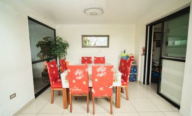 SE VENDE HERMOSA CASA EN CALLE MIGUEL GUERRERO.