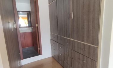 Venta de casa Independiente en San Antonio de Pichincha, Mitad del Mundo