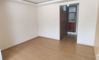 Venta de casa Independiente en San Antonio de Pichincha, Mitad del Mundo