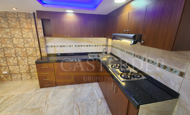 Venta de casa  en conjunto, Pomasqui, cuidad Bicentenario