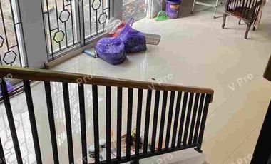 dijual rumah mewah dua lantai siap huni di royal spring hertasning gowa