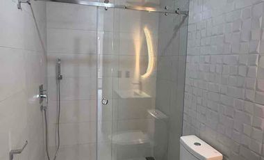 SUITE DE VENTA POR ESTRENAR CERCA DE LA CAROLINA QUITO ECUADOR