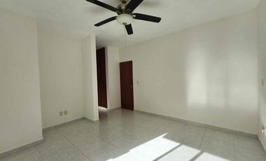 Casa en venta Av.  las Torres Cancún