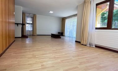 ARRIENDA GRAN CASA 4 DORMITORIOS 3 BAÑOS PISCINA SECTOR TORREMOLINOS