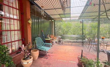 Se Vende Gran Casa en Villa Frei Dos Pisos 6D+2B+E