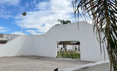 Habitacion en renta para mujer AMUEBLADA