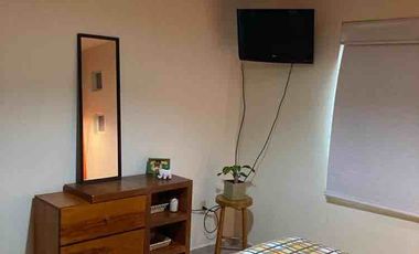 Habitacion en renta para mujer AMUEBLADA