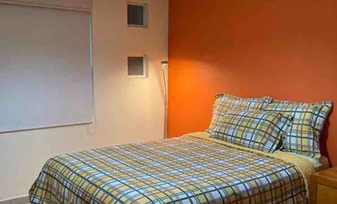 Habitacion en renta para mujer AMUEBLADA