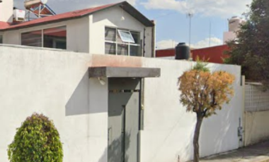 CASA EN REAMTE EN ELENA CARDENAS TOLUCA EDO MEX