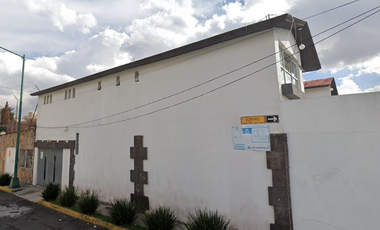 CASA EN REAMTE EN ELENA CARDENAS TOLUCA EDO MEX