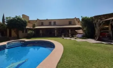 CASA A LA VENTA EN BRISAS DE CUAUTLA, CUAUTLA, MORELOS. REMATE ADJUDICADO