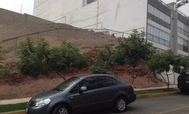 Terreno en venta en Casuarinas Sur – Surco, El mejor precio de la zona