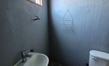 Se arrienda hermosa casa en calle Marambio - Cordillera