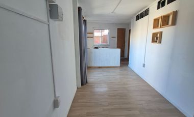 Se arrienda hermosa casa en calle Marambio - Cordillera