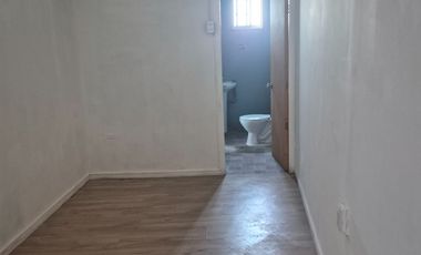 Se arrienda hermosa casa en calle Marambio - Cordillera