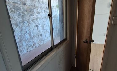 Se arrienda hermosa casa en calle Marambio - Cordillera