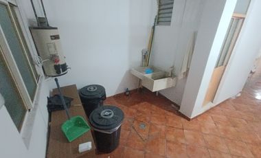 🏡 RENTO CASA CÉNTRICA EN JESUS DEL MONTE. Excelente para vivir con tú  familia, para  oficinas, consultorios,  habitaciones, clinica