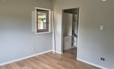 SE VENDE PARCELA CON CASA EN CONDOMINIO, LOTEO LOS NOTROS, CAMINO A PTO. OCTAY (ID39560)