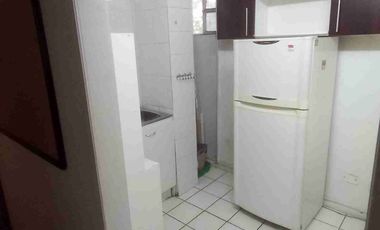 Oficina primer piso avenida Salvador Providencia.