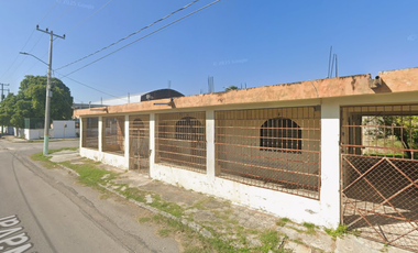 ¡¡¡BONITA EN CASA EN BUEN PRECIO en GRAN ZONA !!!    ¡¡2026 !!