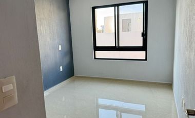 SE RENTA CASA EN VITANA RESIDENCIAL $19,000.00 ZONA CUCSH