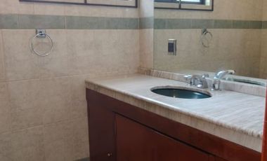 CASA EN VENTA FRENTE A MUNDO E