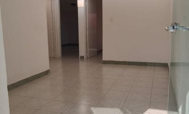 CASA EN VENTA FRENTE A MUNDO E