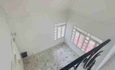 SE VENDE CASA COMERCIAL EN ALTICO