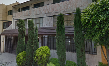 CASA EN REMATE EN LIORNA NUEVA ORIENTAL COAPA CDMX