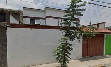 EXCELENTE OPORTUNIDAD, CASA A 20 MIN DEL PARQUE ANTENAS, MEXICO-CDMX