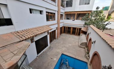 En Venta Departamento Flat 1° piso - San Isidro
