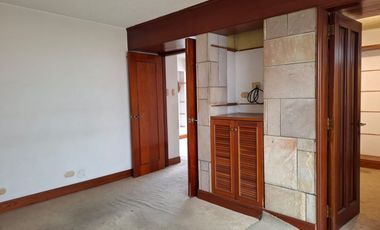 En Venta Departamento Flat 1° piso - San Isidro