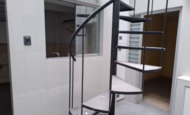 En Venta Departamento Flat 1° piso - San Isidro