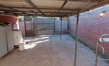 CASA EN VILLA EL HORIZONTE, 2 DORMITORIOS, 1 BAÑO, PATIO AMPLIO