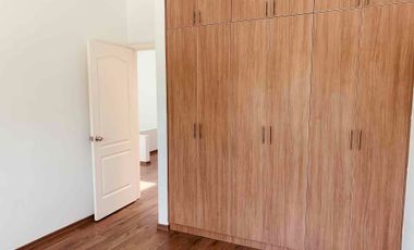 CASA EN ARRIENDO 3 DOMITORIOS , EN CONJUNTO - SECTOR LA PRIMAVERA CUMBAYA