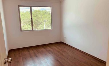 CASA EN ARRIENDO 3 DOMITORIOS , EN CONJUNTO - SECTOR LA PRIMAVERA CUMBAYA