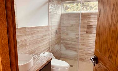 Casa de Venta por Estrenar - Sector Tumbaco - 3 Habitaciones