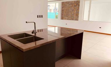 Casa de Venta por Estrenar - Sector Tumbaco - 3 Habitaciones