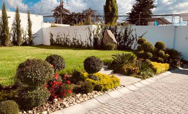 Casa de Venta por Estrenar - Sector Tumbaco - 3 Habitaciones