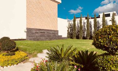 Casa de Venta por Estrenar - Sector Tumbaco - 3 Habitaciones